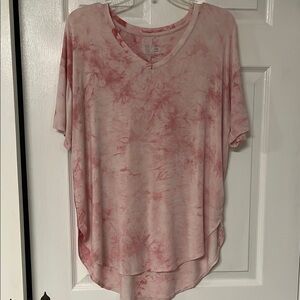 Women's Pink Tie-Dye V-Neck Top
